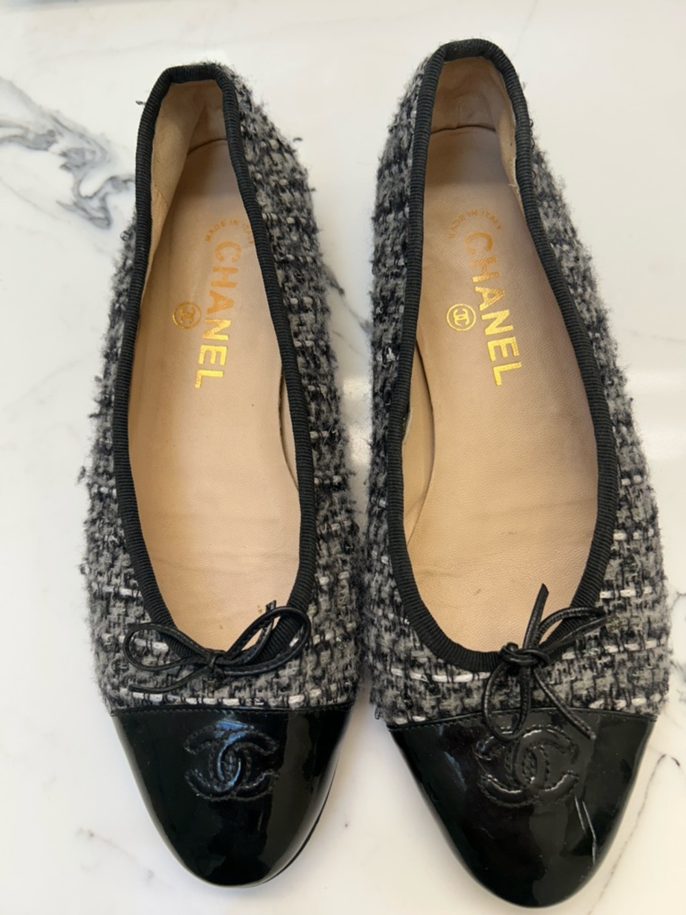 CHANEL Black & Gray Tweed Cap-Toe Ballet Flats with Patent CC